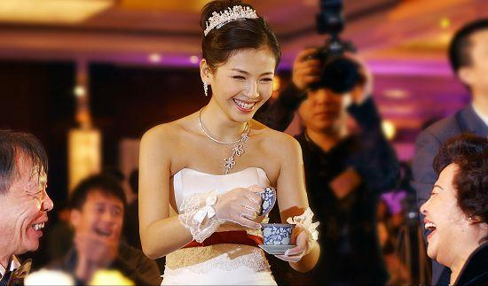 “国民贤妻”刘涛：那些替夫还债的日子，太不容易了