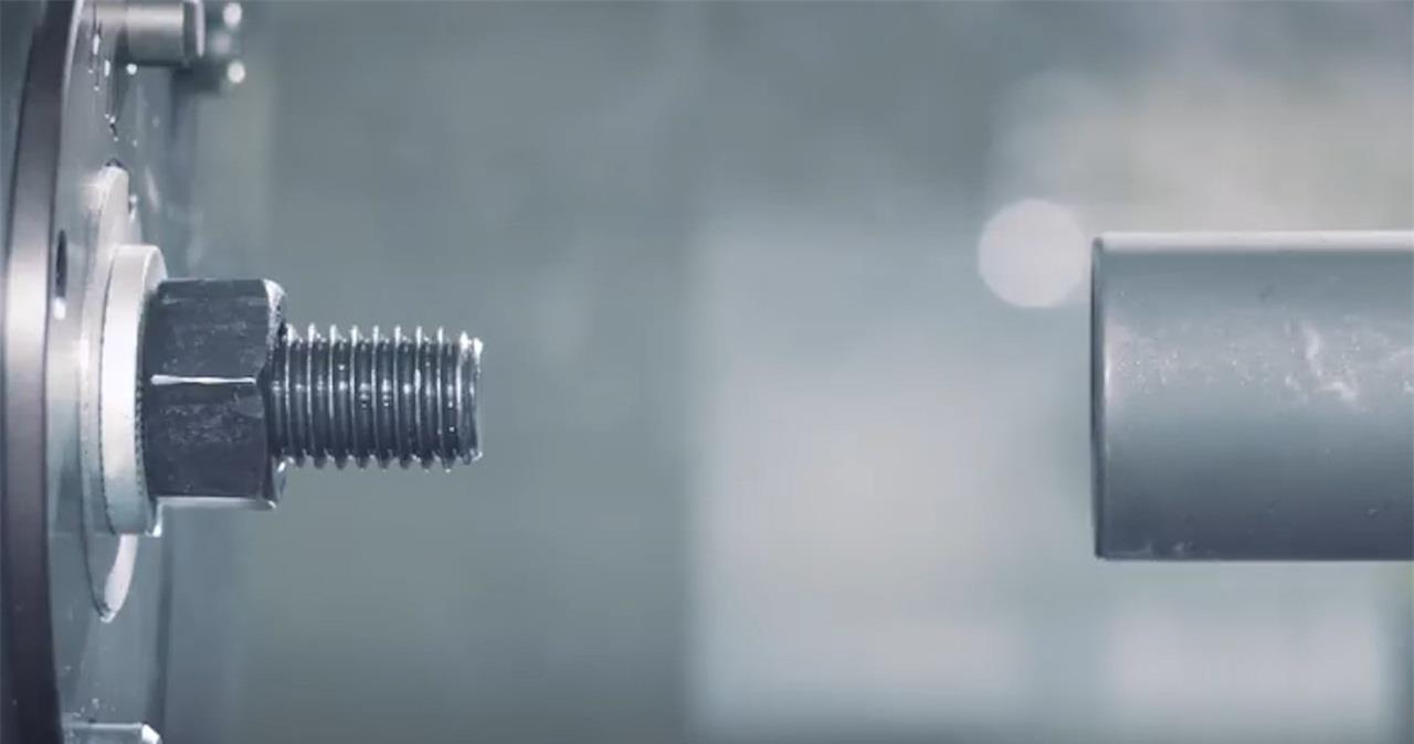 日本这一“永不松动”螺母，高铁必备，却世界