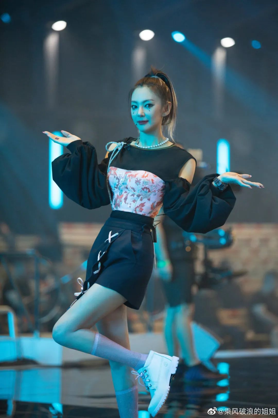 肿眼泡的张雨绮，怎么每次都能美出圈？