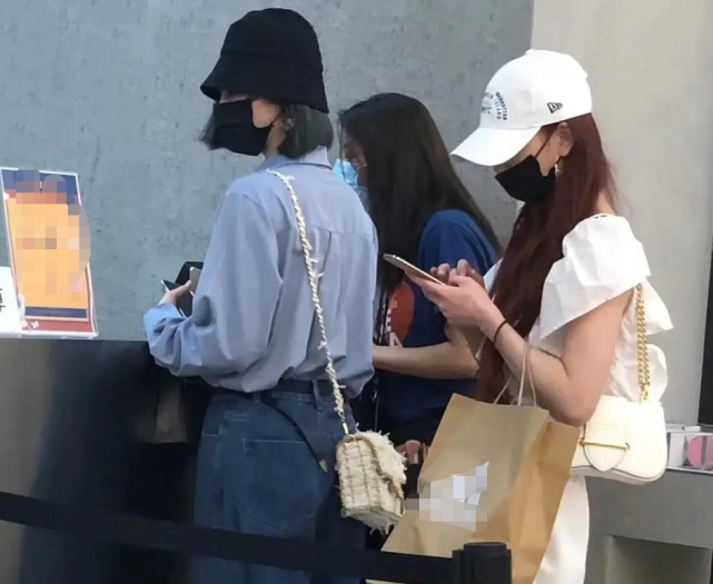 THE9轮班制陪逛街暴露“团宠”与虞书欣无关，看