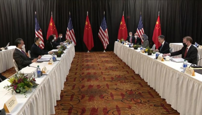 竟然让中方代表团吃泡面！为何美国高级官员到不了北京，还没点数吗？