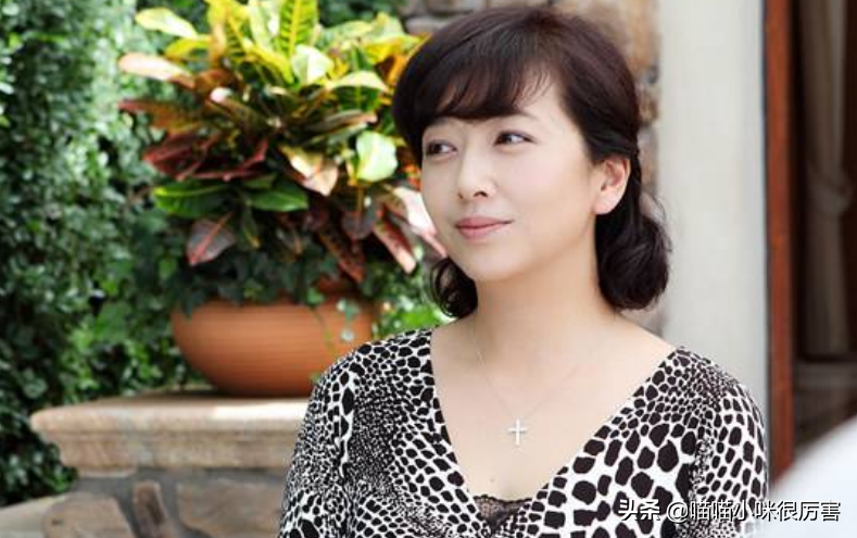 北京人艺：巍子为钱离开，王姬无戏可演出走，