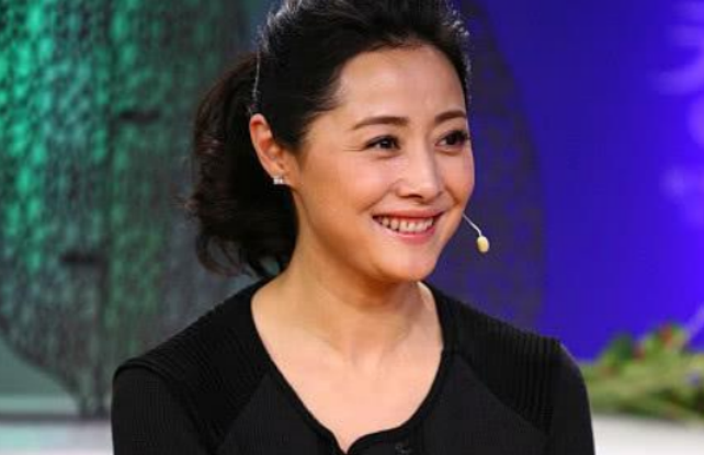 张若昀后妈刘蓓，带着二婚的孩子再嫁前夫，她的故事比想象中精彩