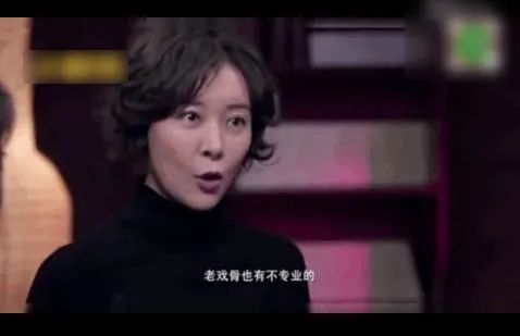 老戏骨也翻车了？章子怡爆料男演员喝酒耽误拍