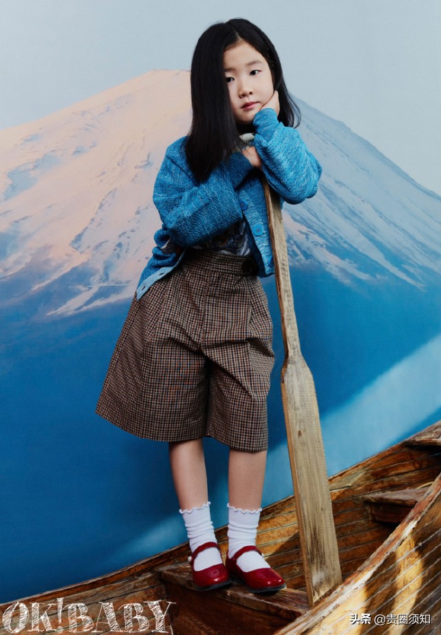 張亮一雙兒女登上雜誌封面，6歲妹妹水靈十足，天天長成翩翩少年