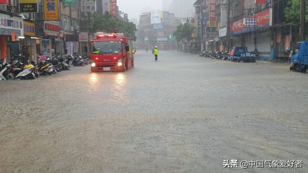 超特大暴雨突袭台湾，1小时抵西北一年！分析：台风诱发旱涝急转