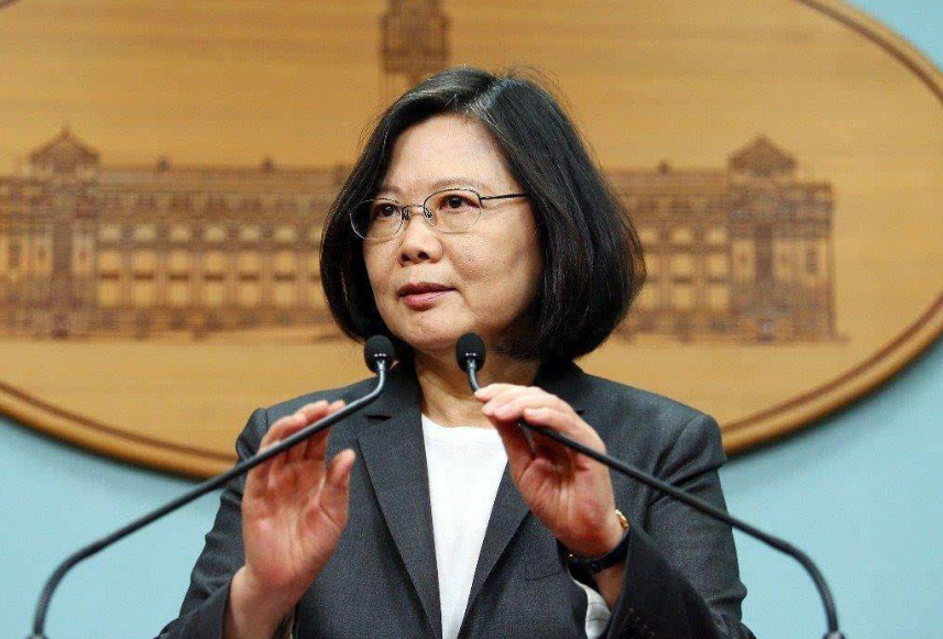 抗議蔡英文？ 七旬老人電台門口自焚