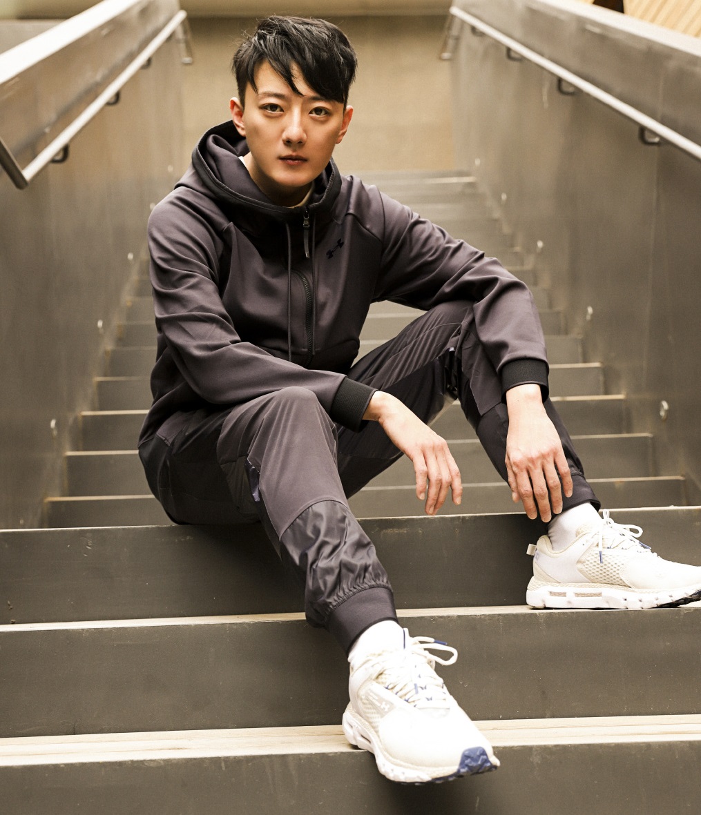 董璇新男友越来越帅气，气质比高云翔要好，和董璇拍情侣片