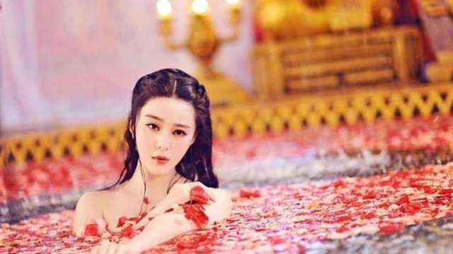 二十六|过年习俗二十六割年肉 二十七宰年鸡二十八洗邋遢