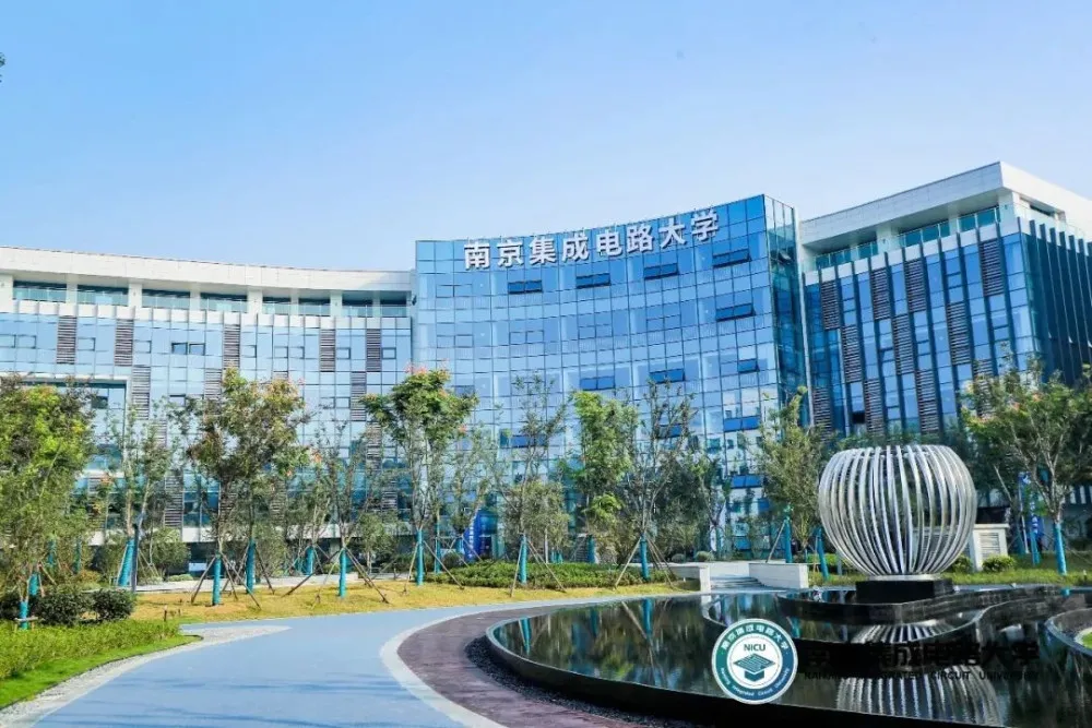 任正非谈华为最大的困难:设计了先进的芯片,但国内造不出来