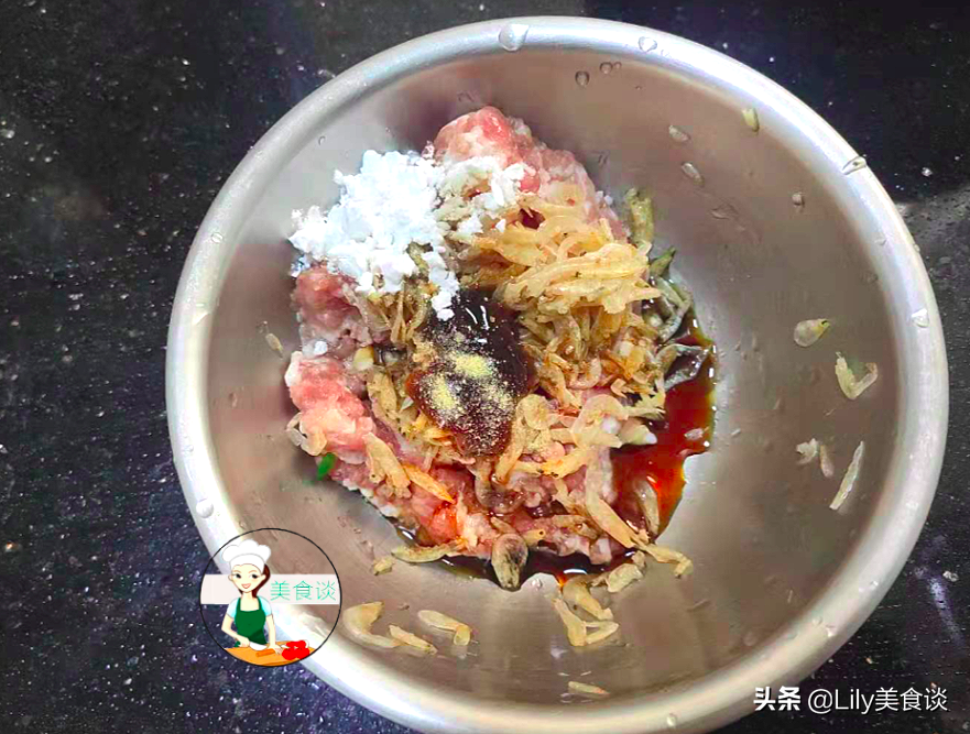 图片[5]-白菜油豆腐酿肉煲做法步骤图 新年吃出好彩头-起舞食谱网