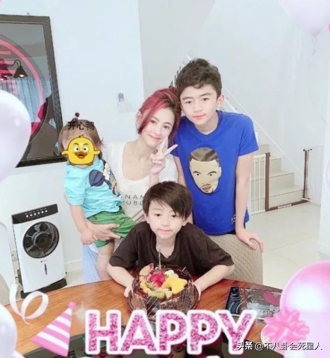 张柏芝谈三个儿子性格不同，大儿子才华很像谢霆锋，小儿子比较凶