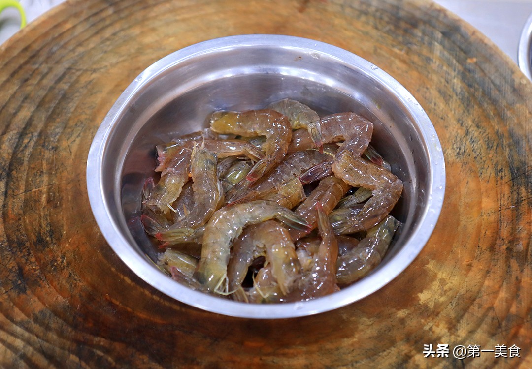 圖片[2]-油燜大蝦最簡單的做法 不油炸照樣好吃 肉質鮮嫩可口 皮酥入味-起舞食譜網