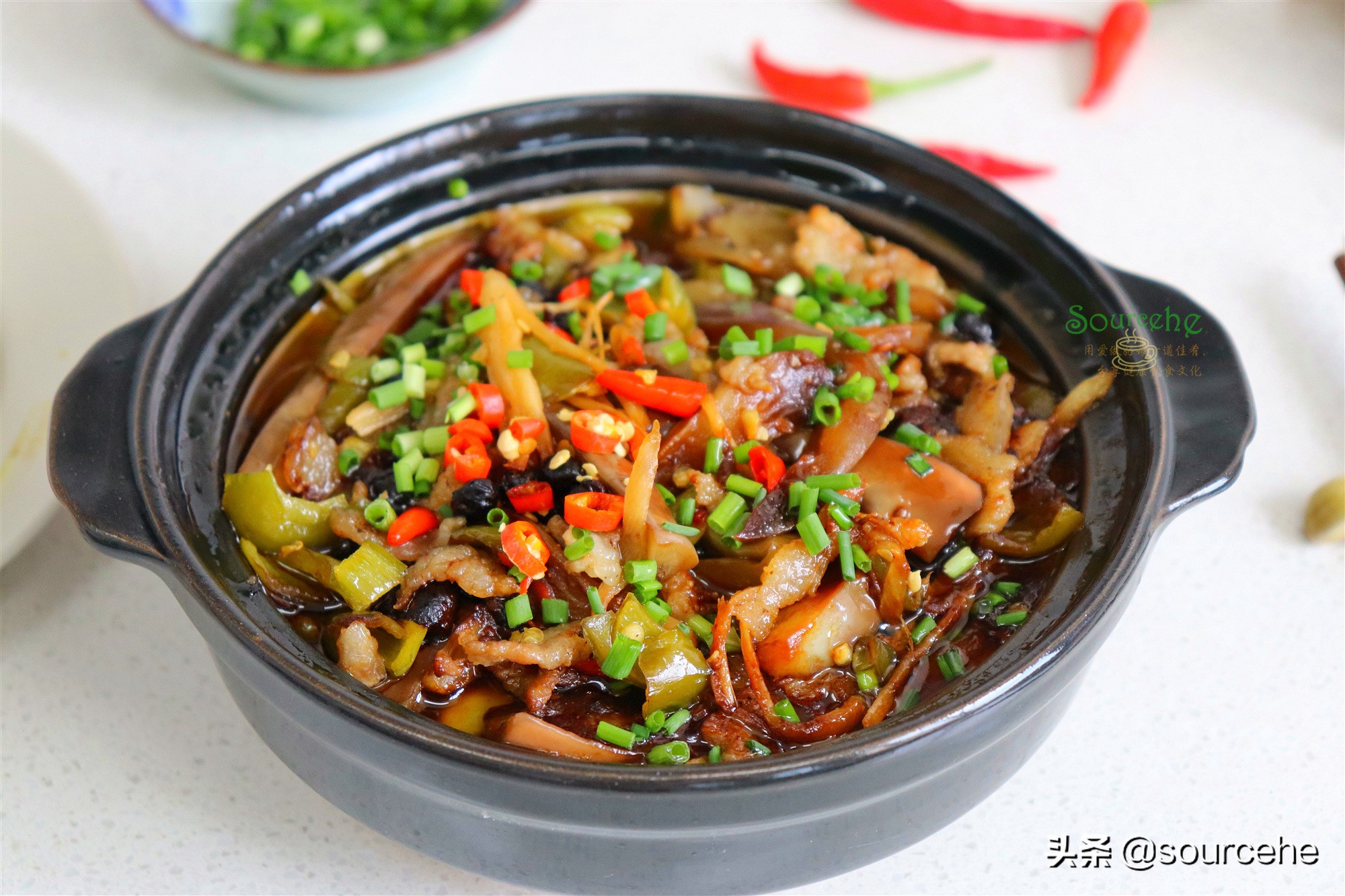 教你做正宗的粤菜茄子煲，软烂入味、香辣可口，搭配米饭吃太香了