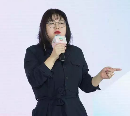 她从一无所有到拥有23家公司，杨天真成功的背后靠的是什么