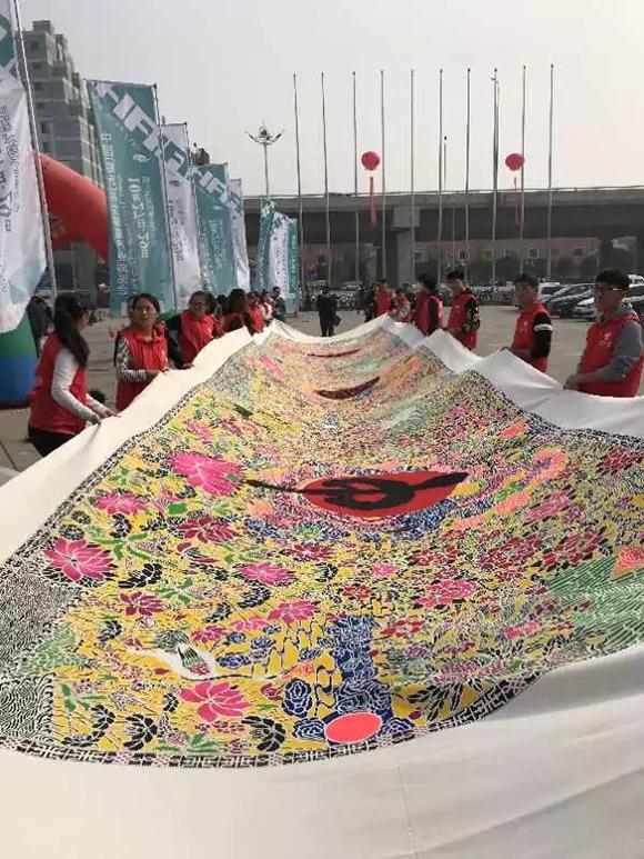 张明建巨幅作品《中国梦》庆建党100周年