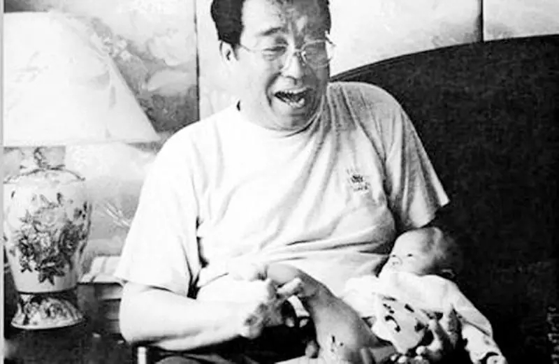 被称教子无方，娶学生梦鸽，儿子李天一入狱，81岁李双江近况如何