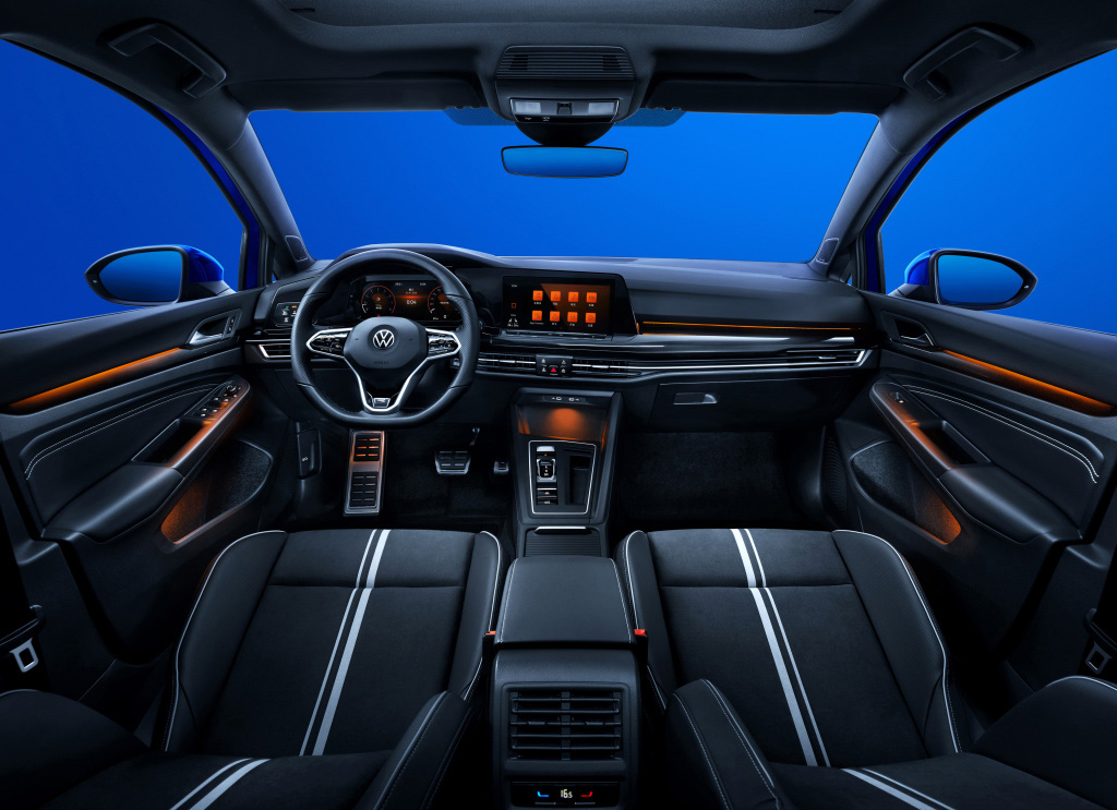 全新数字化 8s破百 高尔夫不愧是经典"小钢炮"