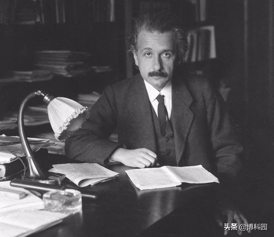 爱因斯坦最大的错误，可能即将被修正！物理史上最糟糕的理论预测