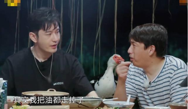 宋丹丹大型“双标”现场，偏袒陈赫太明显，巴图扎心了