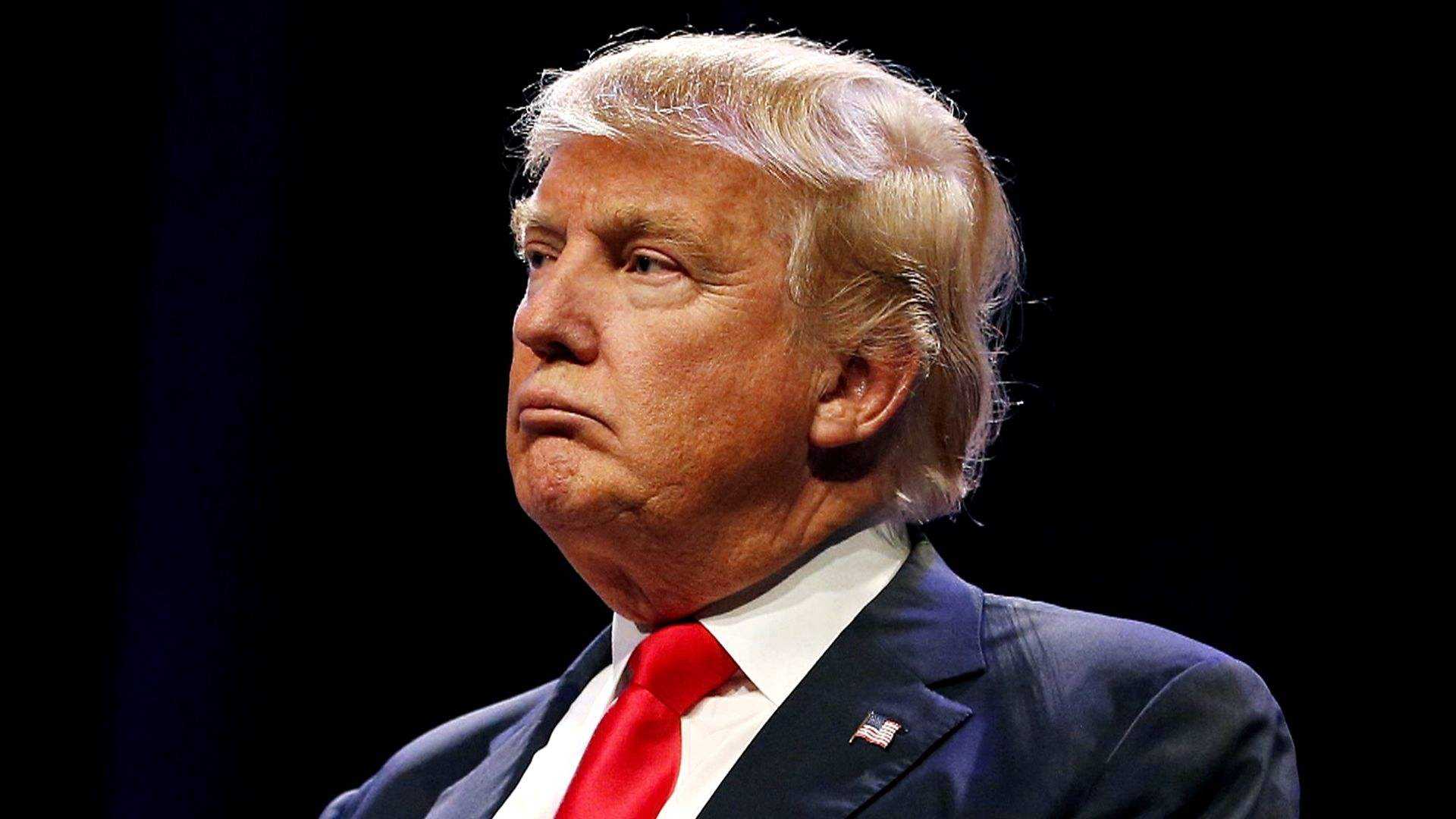 特朗普又要头疼了！两党争斗关键时刻，蓬佩奥