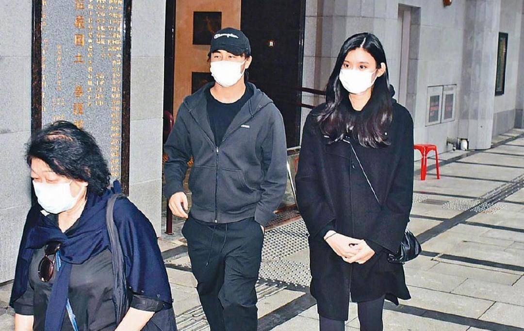 赌王离世后，奚梦瑶首次发文就diss购物平台，被指豪门阔太底气足