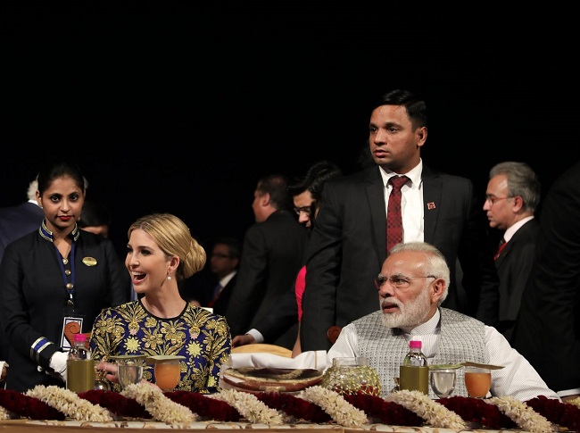 莫迪月薪3824美元，個人資產5年增加52%，印度民眾：哪來的錢？