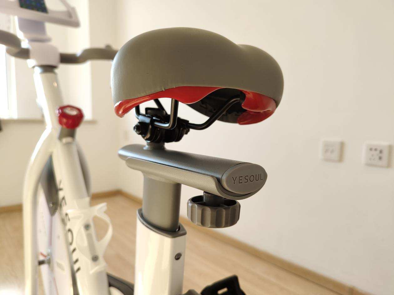 30天练出马甲线，野小兽动感单车让你甩掉肥肉，再现青春活力