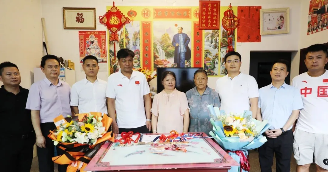 号外！江天农博城奖励徐诗晓50万元现金 翼天集团敬赠洋房一套