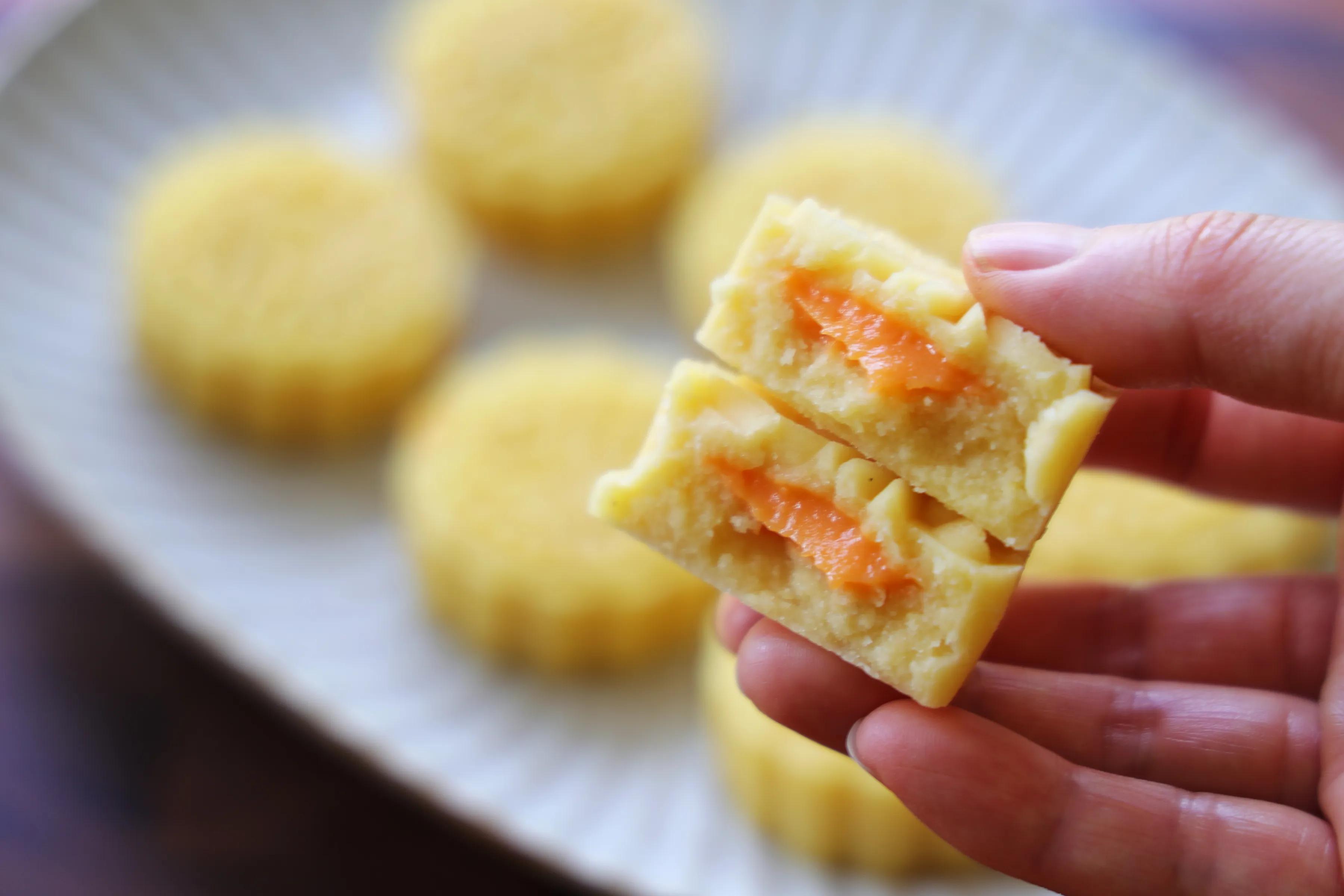 教你做流心綠豆糕，香甜不粘牙，送人倍有面子，夏天必吃的甜點