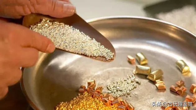 农妇捡了8斤金饰，熔成3斤黄金卖了，专家：至少损失4个亿