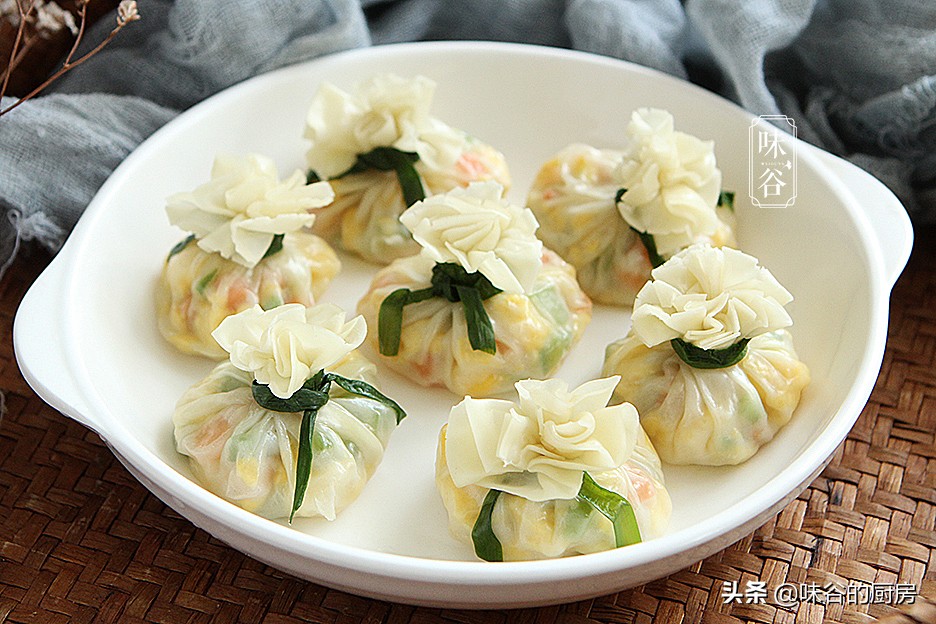 過年必做這道吉祥菜，蒸一蒸就上桌，美味又美觀，寓意福氣滿滿