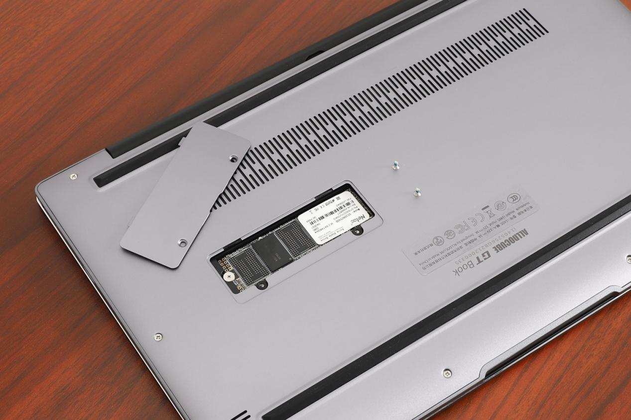 终于等到，2K就能剁手英特尔11代笔记本：为什么差别这么大？