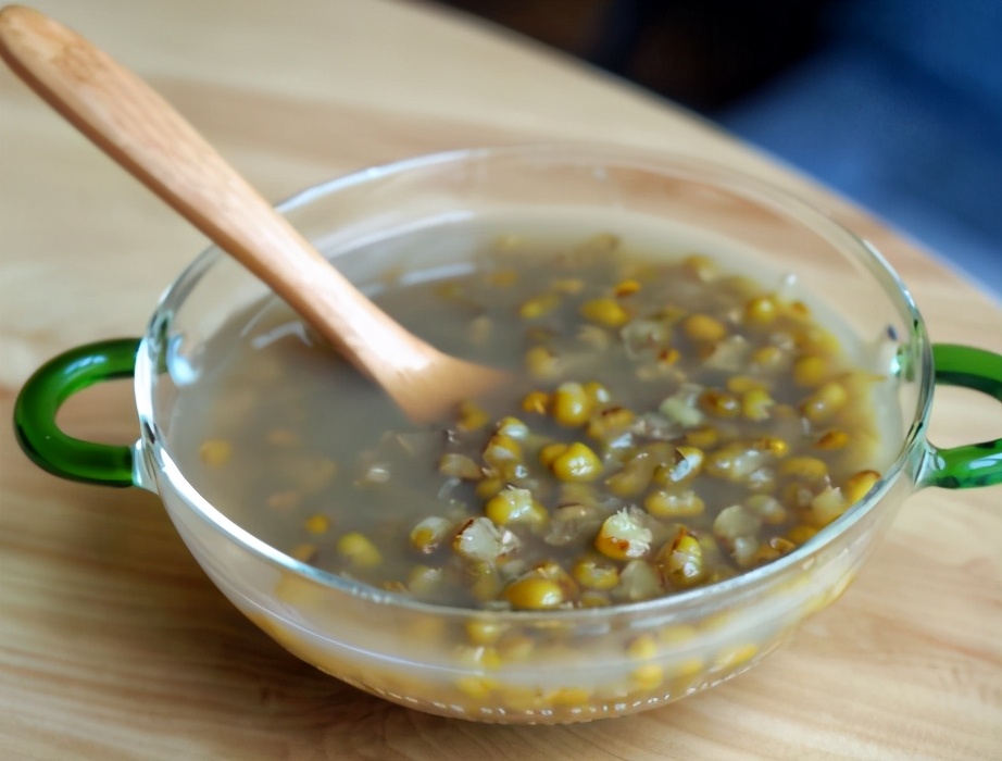 图片[1]-绿豆汤的做法步骤图 教你1招技巧粒粒开花还不发红-起舞食谱网