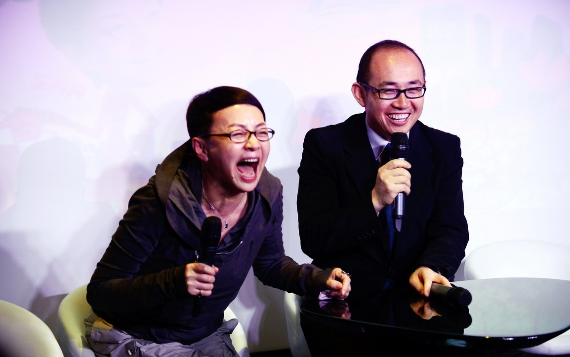 2年前还放言“绝对不跑”，如今套现赴美被查，潘石屹还跑得掉么