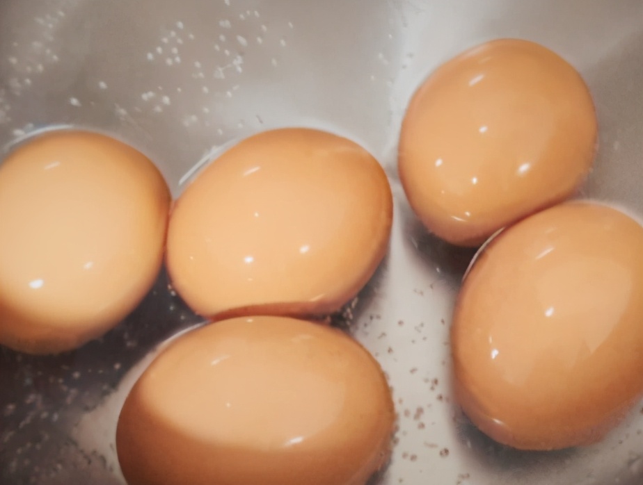 图片[4]-水煮蛋的做法步骤图 更嫩滑-起舞食谱网