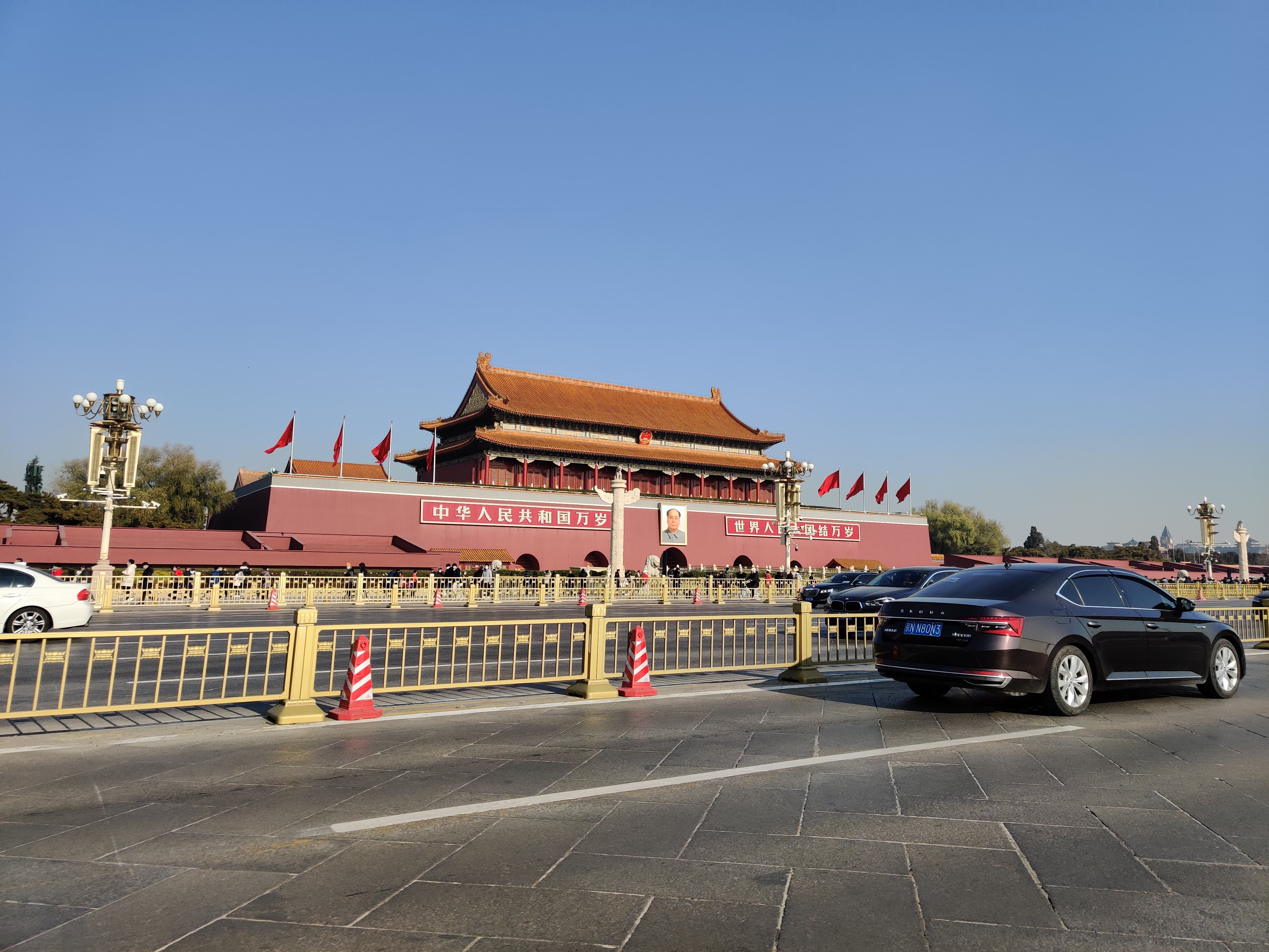 彭博社驻北京雇员被拘，这个女新闻助理给守法