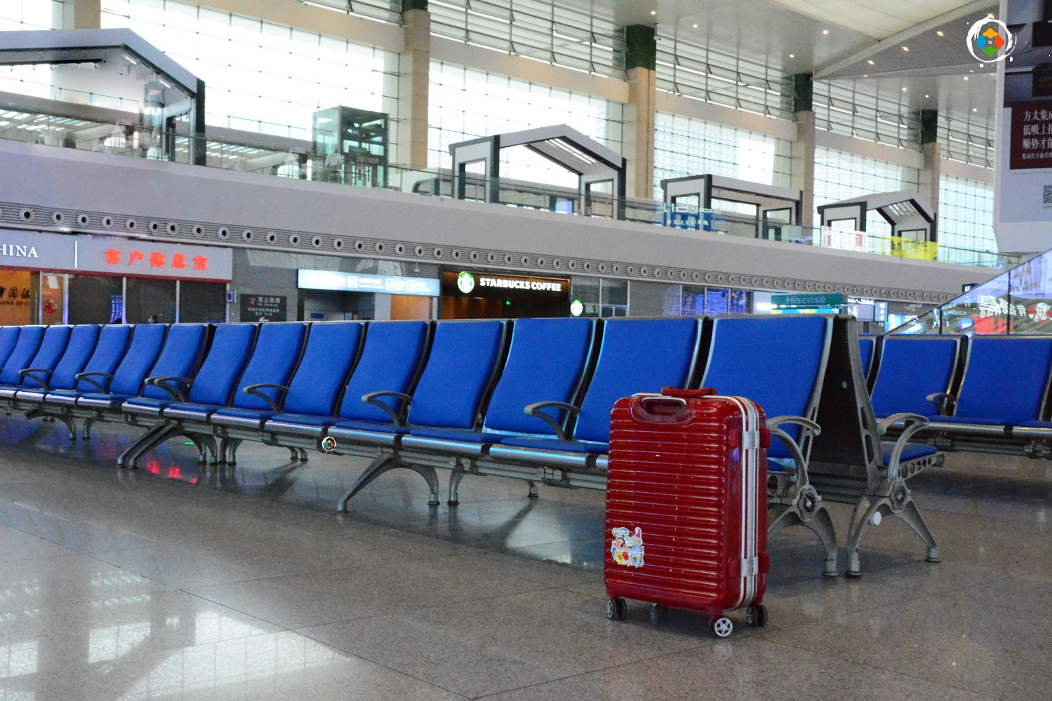 成渝铁路发展历程：普通列车到高铁，票价飙升，最快1小时就能到