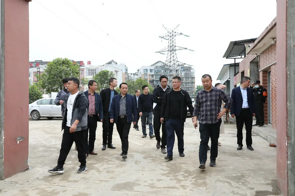 四川省双流建设职业技术学校周边安全隐患问题现场协调会