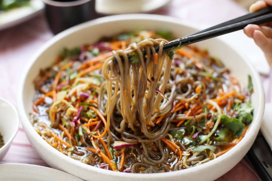 云南腾冲美食攻略:这几家本地吃货推荐的特色餐厅,一个都别错过_腾冲