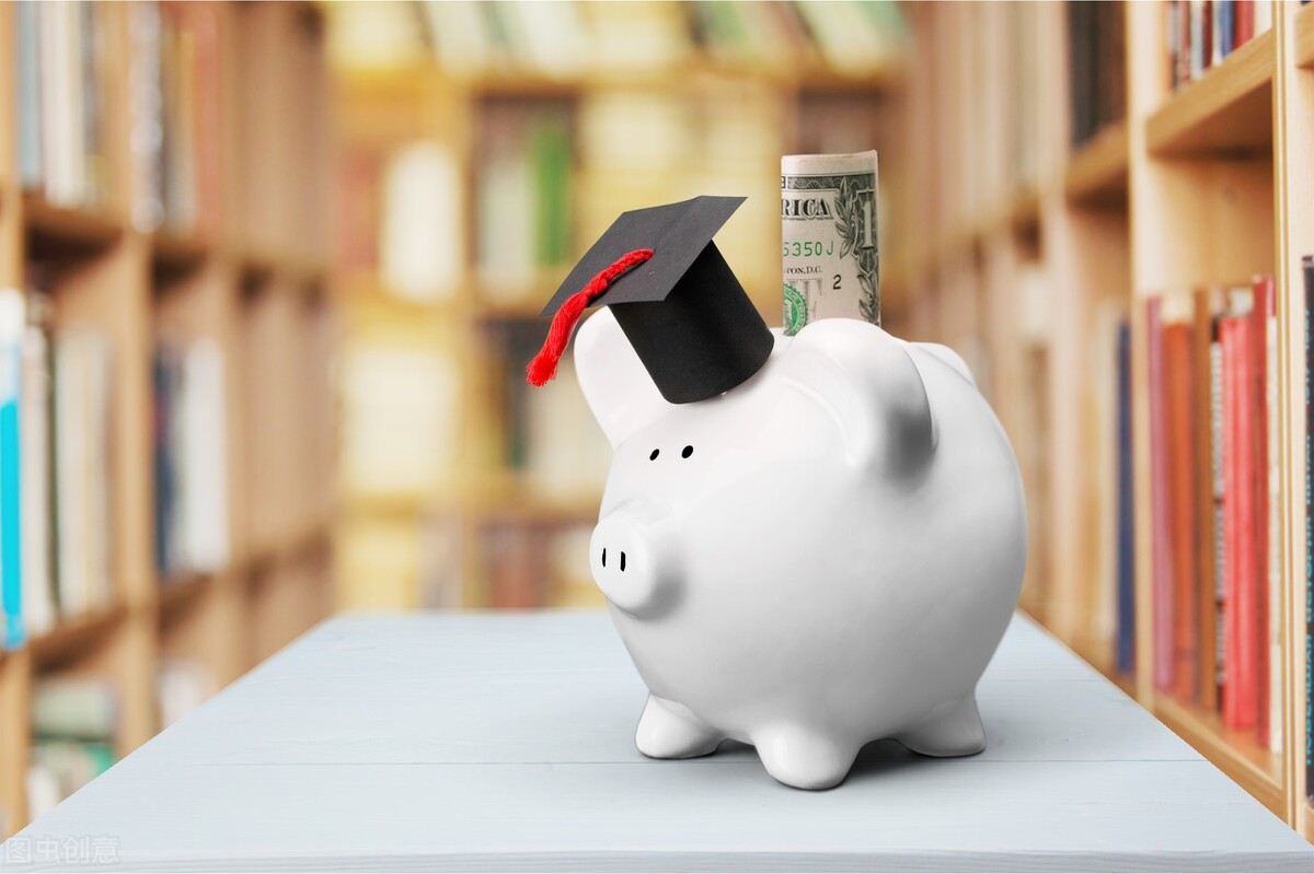 我做副业赚了68万，掌握这3个技巧，你也能做到