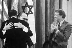 “以战求和”他卓有成效，无奈被视为“民族叛