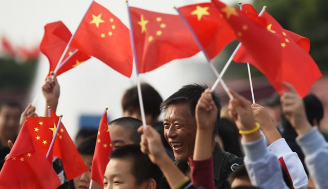 “美国从未像现在这样不受欢迎，如今世界政治家们更喜欢中国！”