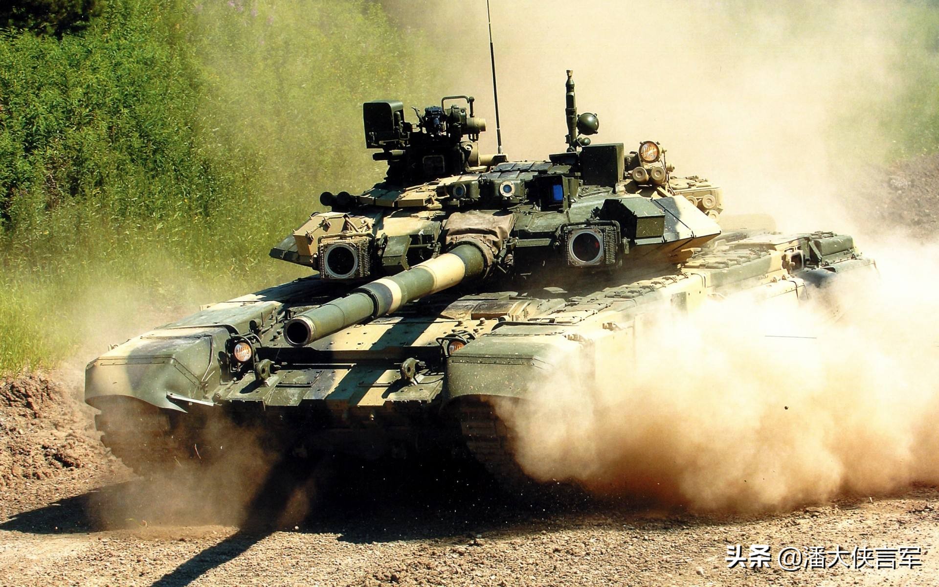 有颜值有力量，扛得住炮弹打击！解析俄罗斯T90主战坦克