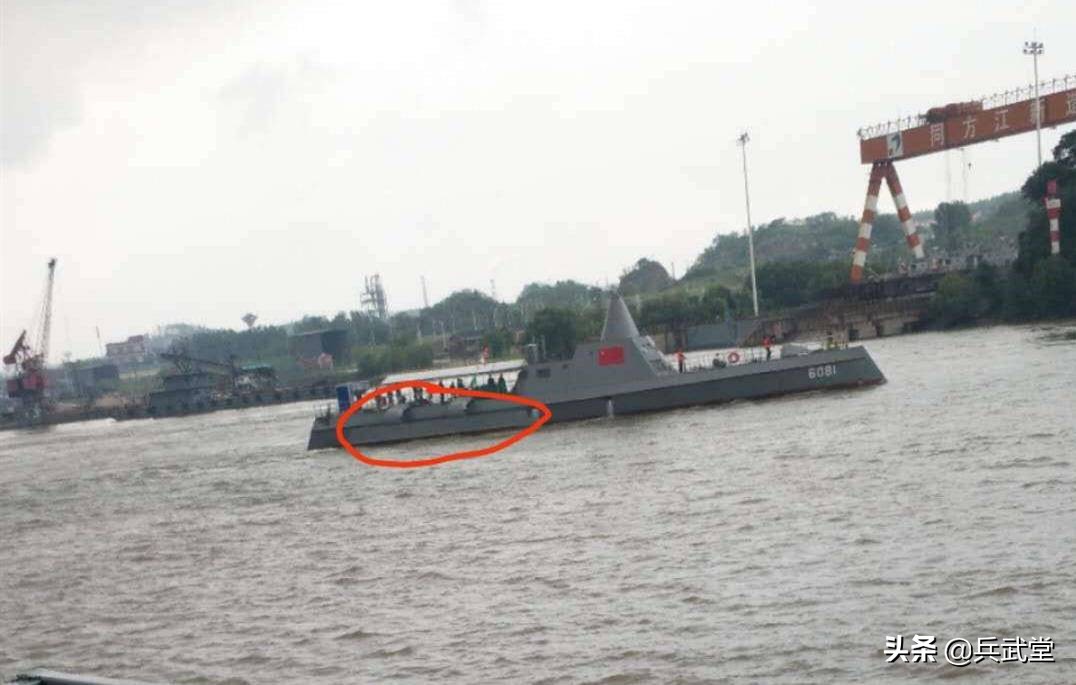 国内新型舰艇下水，似迷你朱姆沃尔特驱逐舰，