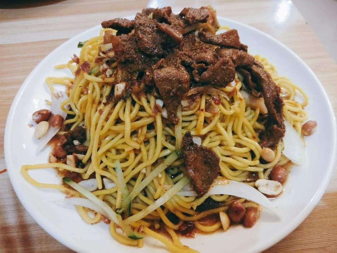 新疆每天的午餐，是你吃了才知道的美食