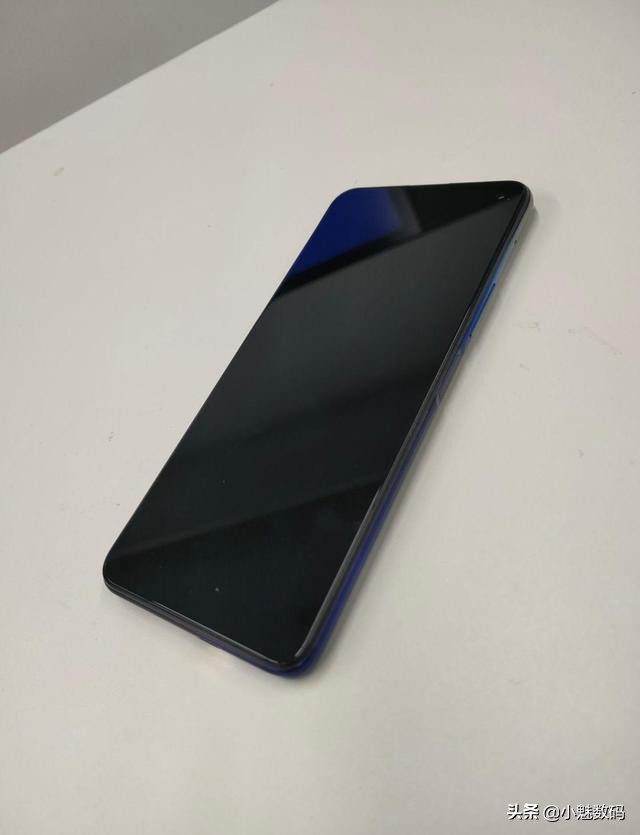 iqoo neo3深度评测，性价比高的骁龙865