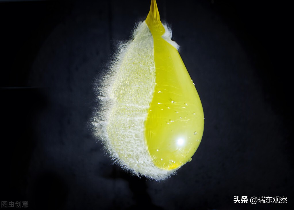 三座大山压顶，美国人还有什么资格搞霸权外交？