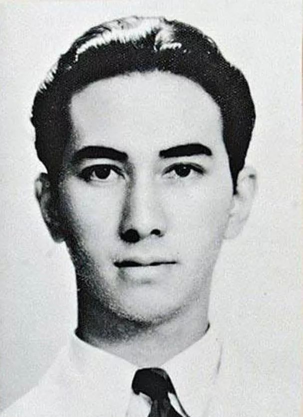 从落魄公子到澳门赌王，何鸿燊：人生哪有那么