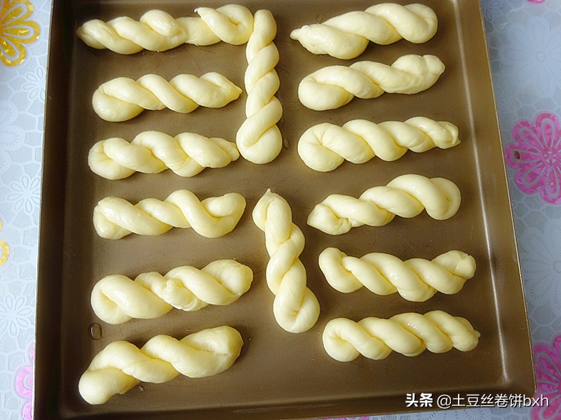 這是孩子最喜歡的早點，半小時完成，暄鬆柔軟，每次至少吃5個